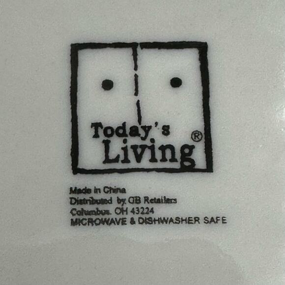 Vintage Snowman Dinner Plates, Today's Living, Set of 4 - Picture 6 of 10